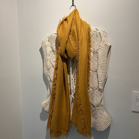 YELLOW SCARF - Picture 2 of 4